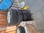 Vredestein winterbanden toyota prius wagon. 205/60/ 16 inch., Ophalen, Gebruikt, 16 inch, Banden en Velgen