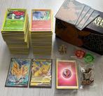 Set van 590 originele Pokemon kaarten LEES BESCHRIJVING, Foil, Ophalen of Verzenden, Meerdere kaarten