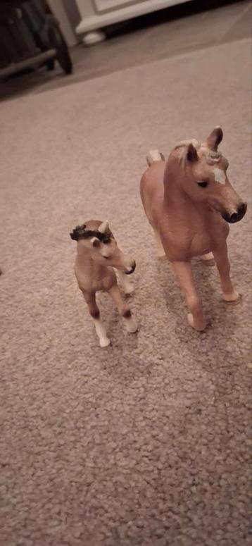 Schleich Paardjes: Moeder & Veulen beschikbaar voor biedingen