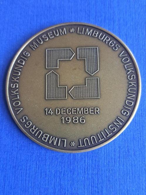 1986 medaille Limburgs Volkskundig Museum Limbricht, Postzegels en Munten, Penningen en Medailles, Brons, Nederland, Verzenden