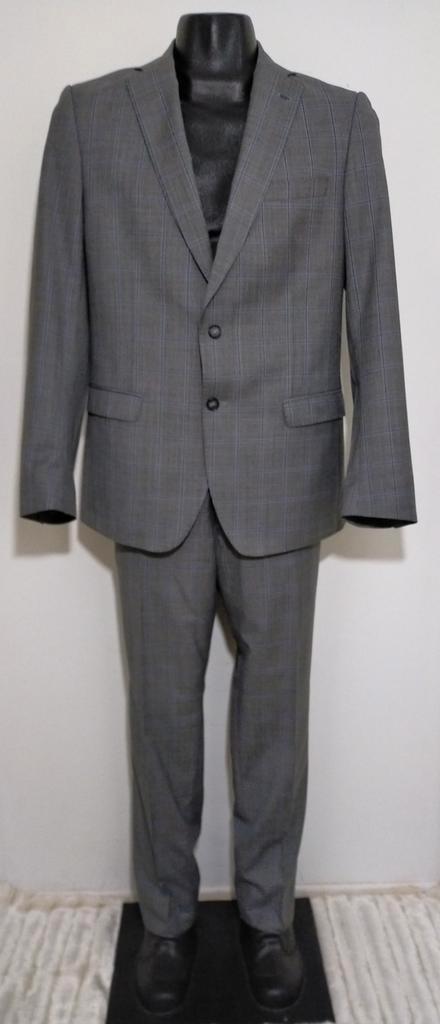 Grijs geruit -tailor fit- kostuum van Van Gils, Kleding | Heren, Kostuums en Colberts, Zo goed als nieuw, Maat 52/54 (L), Grijs