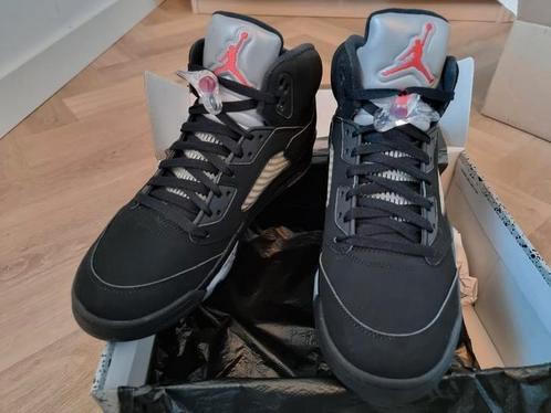 2016 - Air Jordan 5 Retro - Black Metallic - US11.5 EU44.5, Kleding | Heren, Schoenen, Nieuw, Zwart, Ophalen of Verzenden