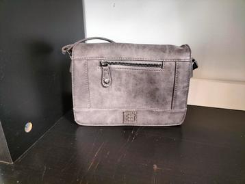 Grijze Schoudertas in Goede Staat beschikbaar voor biedingen