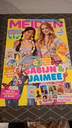 Meiden Magazine - Sabijn & Jaimee met gratis armbandjes, Ophalen of Verzenden, Zo goed als nieuw, Damesbladen