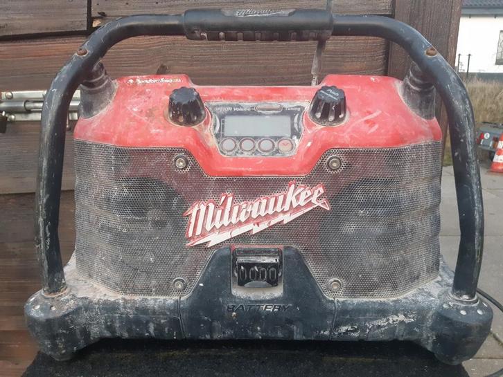 GOED SPELENDE BOUWRADIO BIEDEN, Doe-het-zelf en Verbouw, Overige Doe-het-zelf en Verbouw, Ophalen of Verzenden