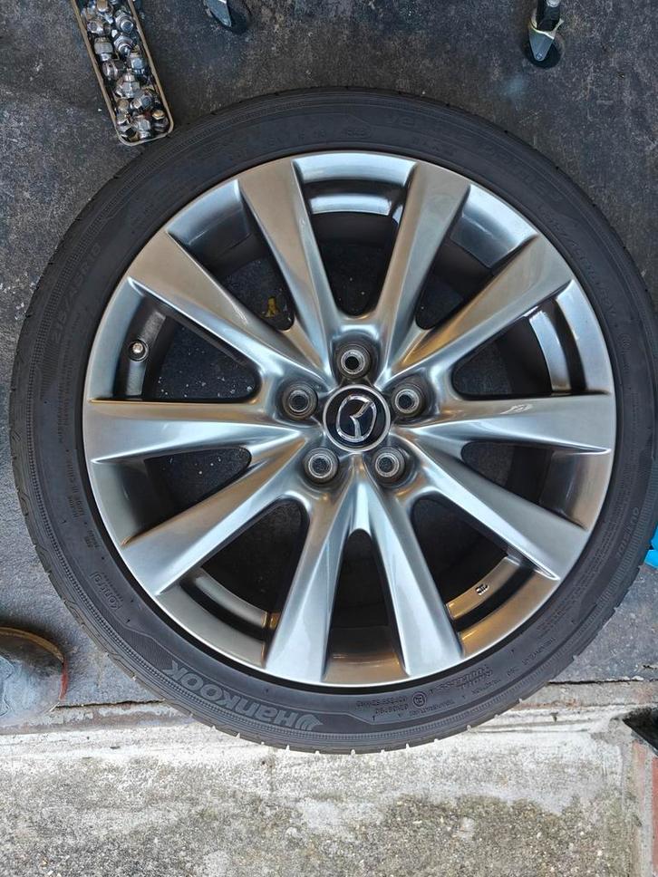 5x114.3 18 inch velgen mazda, Auto diversen, Wieldoppen, Zo goed als nieuw, Ophalen