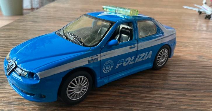 ALPHA ROMEO 156 GTA POLITIE AUTO POLIZIA, Hobby en Vrije tijd, Modelauto's | Overige schalen, Gebruikt, Auto, Ophalen of Verzenden