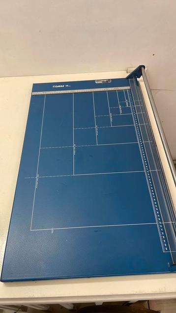 Dahle papiersnijder 533 beschikbaar voor biedingen