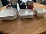 12 mokken, 8 ontbijt- en 8 diner borden, 4 kommen., Huis en Inrichting, Keuken | Servies, Ophalen of Verzenden