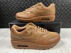 Nike Air Max 1 Light Brown maat 42,5 (Nieuw), Nieuw, Ophalen of Verzenden, Bruin