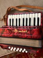 Vinitage mini accordeon izg met 12 bassen, Muziek en Instrumenten, Accordeons, Ophalen of Verzenden, Zo goed als nieuw, Overige merken