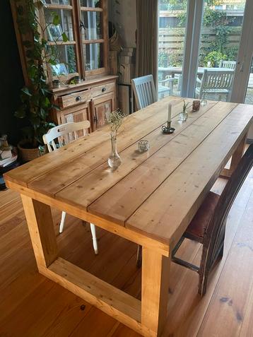 Grenen tafel 220 x 100 beschikbaar voor biedingen