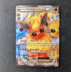 Flareon EX RC28/RC32 Pokémon Generations Radiant Collection, Hobby en Vrije tijd, Verzamelkaartspellen | Pokémon, Ophalen of Verzenden