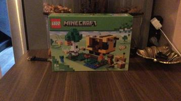  Minecraft Lego 21241 het bijen huis beschikbaar voor biedingen