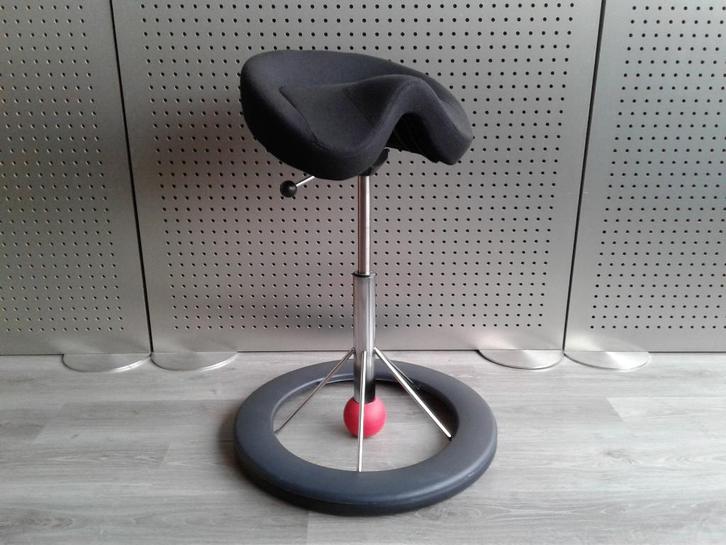 Back App Ergonomische kruk (Zwart), Prachtig!, Huis en Inrichting, Bureaustoelen, Zo goed als nieuw, Bureaukruk, Zwart, Ergonomisch