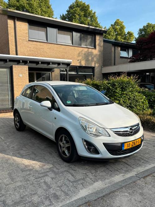 Opel Corsa 1.2 16V LPG 3D 2012 Wit - Goed onderhouden!, Auto's, Opel, Particulier, Corsa, Benzine, A, Hatchback, Handgeschakeld