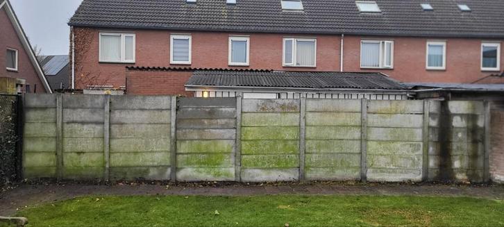 Betonnen Schutting - 11m x 2m, Tuin en Terras, Schuttingen, Gebruikt, Overige materialen, 1 tot 2 meter, 6 meter of meer, Ophalen