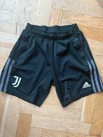 Adidas Juventus sportbroekje zwart korte broek maat 152, Ophalen, Zo goed als nieuw, Jongen, Broek