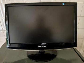 19-inch Samsung SyncMaster 933 HD Beeldscherm Zwart beschikbaar voor biedingen