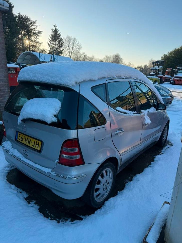 Mercedes-Benz A-Klasse 1.6 A160 2001 Grijs, Auto's, Mercedes-Benz, Particulier, A-Klasse, Benzine, D, Hatchback, Handgeschakeld