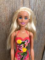 Mattel 2015 Barbie pop met zwempak, Ophalen of Verzenden, Zo goed als nieuw, Barbie