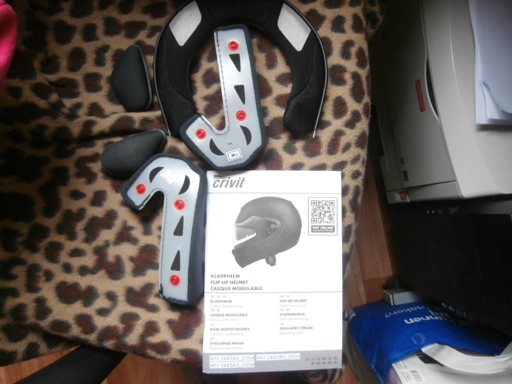 motorhelm inzetstukken voor motor helm Crivit klaphelm nieuw, Motoren, Kleding | Motorhelmen, Overige merken, Heren, Ophalen of Verzenden