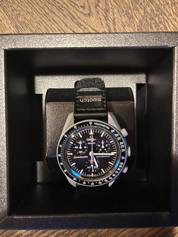 Omega x Swatch GOLD mission to the moon June - NEW, Sieraden, Tassen en Uiterlijk, Horloges | Heren, Nieuw, Omega, Ophalen of Verzenden