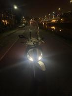 Piaggio medley 125 - 2022, Fietsen en Brommers, Scooters | Piaggio, Overige modellen, Ophalen of Verzenden, Benzine