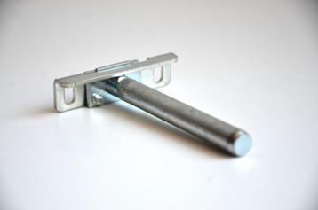 Hettich Titan Plankendragers. 11 Stuks. beschikbaar voor biedingen