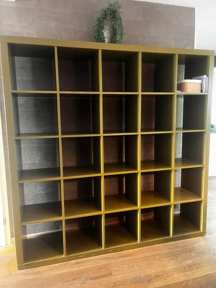 Ikea kast in mooie staat in uniek Olijfgroen gelakt, Huis en Inrichting, Kasten | Boekenkasten, Gebruikt, 150 tot 200 cm, 150 tot 200 cm
