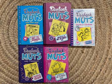 Dagboek van een muts . Verachillende delen beschikbaar voor biedingen