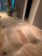 Mooie Koeienhuid Tapijt in taupe, Huis en Inrichting, Gebruikt, Bruin, 150 tot 200 cm, Ophalen of Verzenden