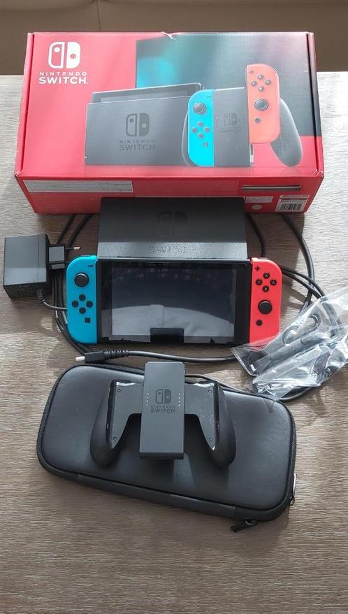 Nintendo Switch, Spelcomputers en Games, Spelcomputers | Nintendo Switch, Gebruikt, Switch Original, Met 1 controller, Ophalen