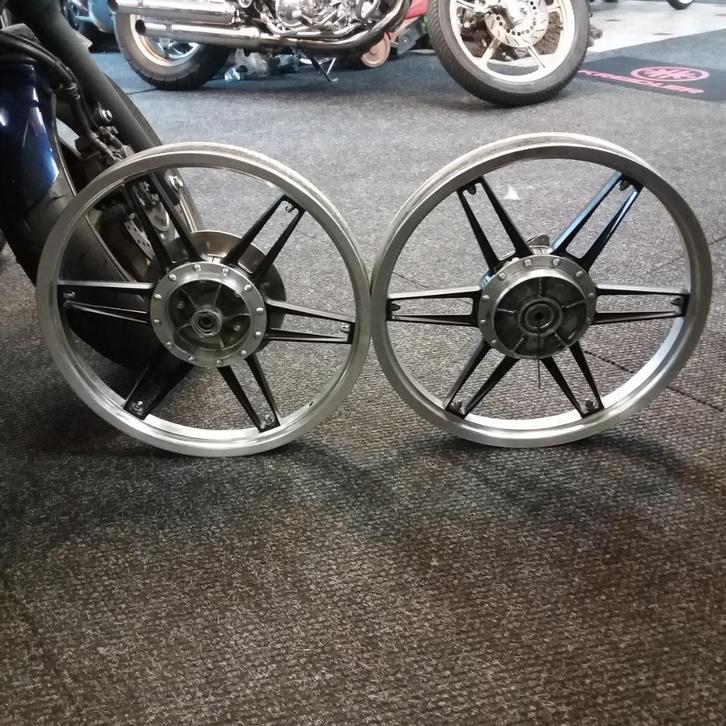 KREIDLER WEINMAN ALUMINIUM VELGEN SET en zie andere foto.s, Fietsen en Brommers, Brommeronderdelen | Kreidler, Gebruikt, Overige typen