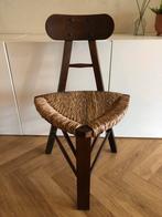 Vintage houten driepoot stoel met zitting van zeegras, Antiek en Kunst, Ophalen