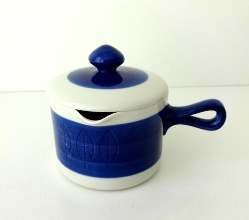 Sauspan met deksel wit blauw Koka Rörstrand Sweden 3560-k, Antiek en Kunst, Antiek | Keramiek en Aardewerk, Ophalen of Verzenden