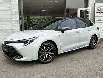 Toyota Corolla Touring Sport Hybrid 180 GR Sport Automaat 17 beschikbaar voor biedingen