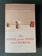 Nina George - Het hotel aan het einde van de wereld., Ophalen of Verzenden, Zo goed als nieuw, Nina George