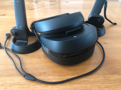 Hp windows mixed reality headset + controllers, Spelcomputers en Games, Virtual Reality, Zo goed als nieuw, Pc, VR-bril, Ophalen of Verzenden