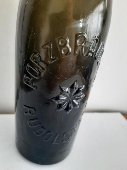 oude bierfles Pörzbrauerei Rudolstadt Thüringen beugelfles, Verzamelen, Biermerken, Gebruikt, Glas of Glazen, Overige merken, Ophalen of Verzenden