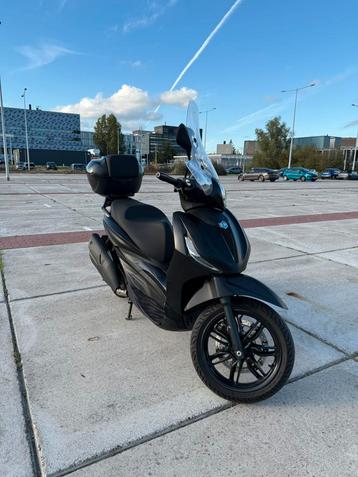 Piaggio beverly 400 , 2024 Deep black beschikbaar voor biedingen