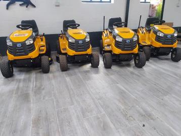 Mtd Smart 6 maanden oud   Stiga villa 13  cub cadet Mtd beschikbaar voor biedingen