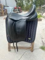 Hulsebos Dressuurzadel 18 inch, Dieren en Toebehoren, Ophalen of Verzenden, Gebruikt, Dressuur