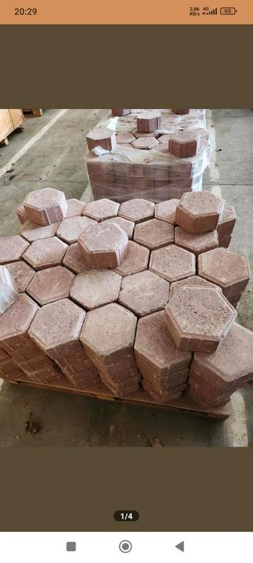 Nieuw 55² zeshoekig terracotta honingraat hexagon bestrating beschikbaar voor biedingen