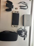 Nintendo Switch OLED + Animal Crossing + Accessoires, Spelcomputers en Games, Spelcomputers | Nintendo Switch, Met games, Zo goed als nieuw