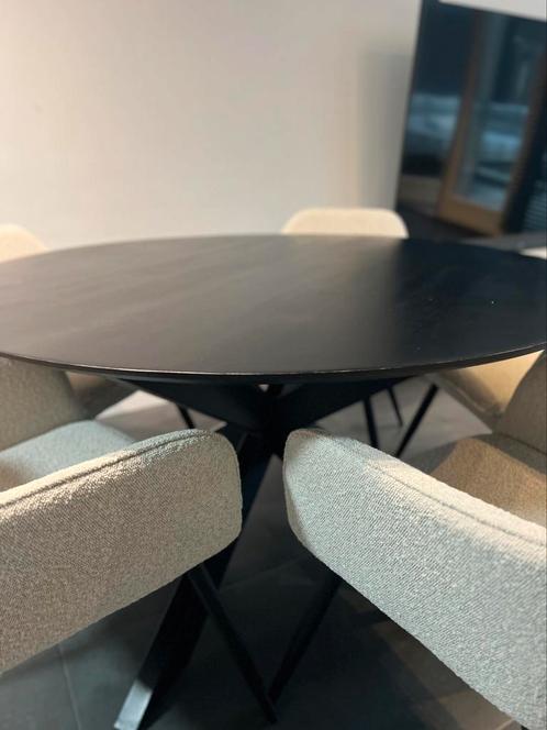 Eettafel rond 140 cm zwart, Huis en Inrichting, Tafels | Eettafels, Zo goed als nieuw, 100 tot 150 cm, Vijf personen of meer, Rond