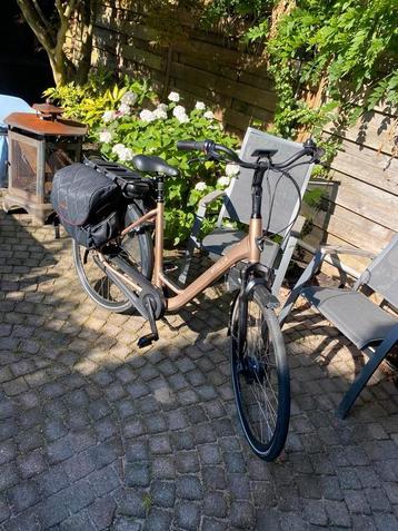 Stella e bike dames fiets 600km oud beschikbaar voor biedingen