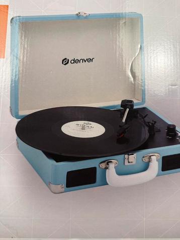 Denver portable turntable beschikbaar voor biedingen