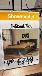 Ledikant bed Showmodel inc lattenbodem, Ophalen, Zo goed als nieuw, 75 m² of meer, Parket