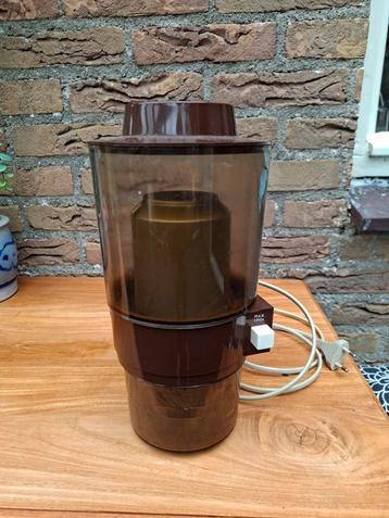 Vintage Koffiemolen-  D E Goede Staat beschikbaar voor biedingen